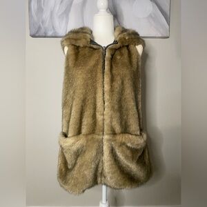 Zara Faux Fur Hooded Vest in Brown